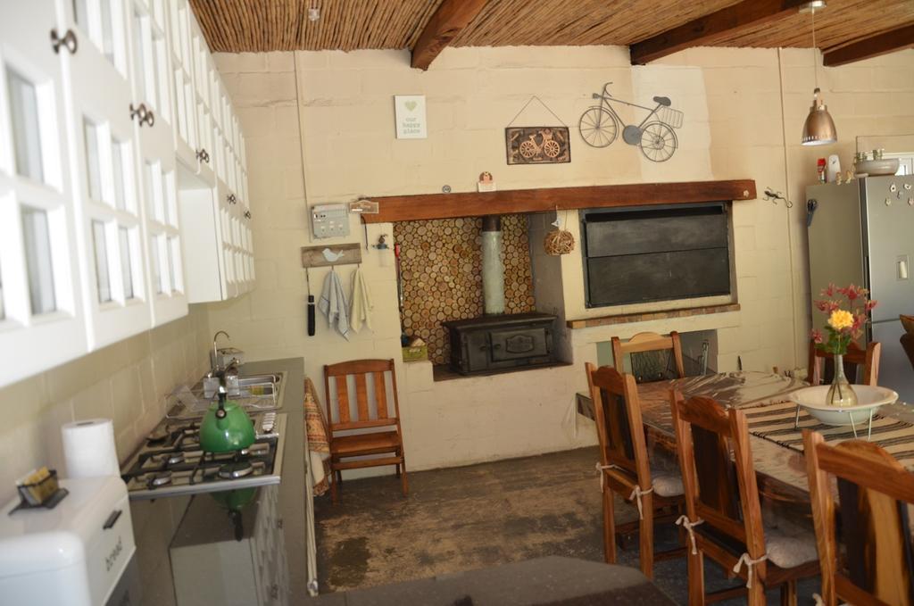 Bibi'S Joy Casa de hóspedes Swellendam Exterior foto
